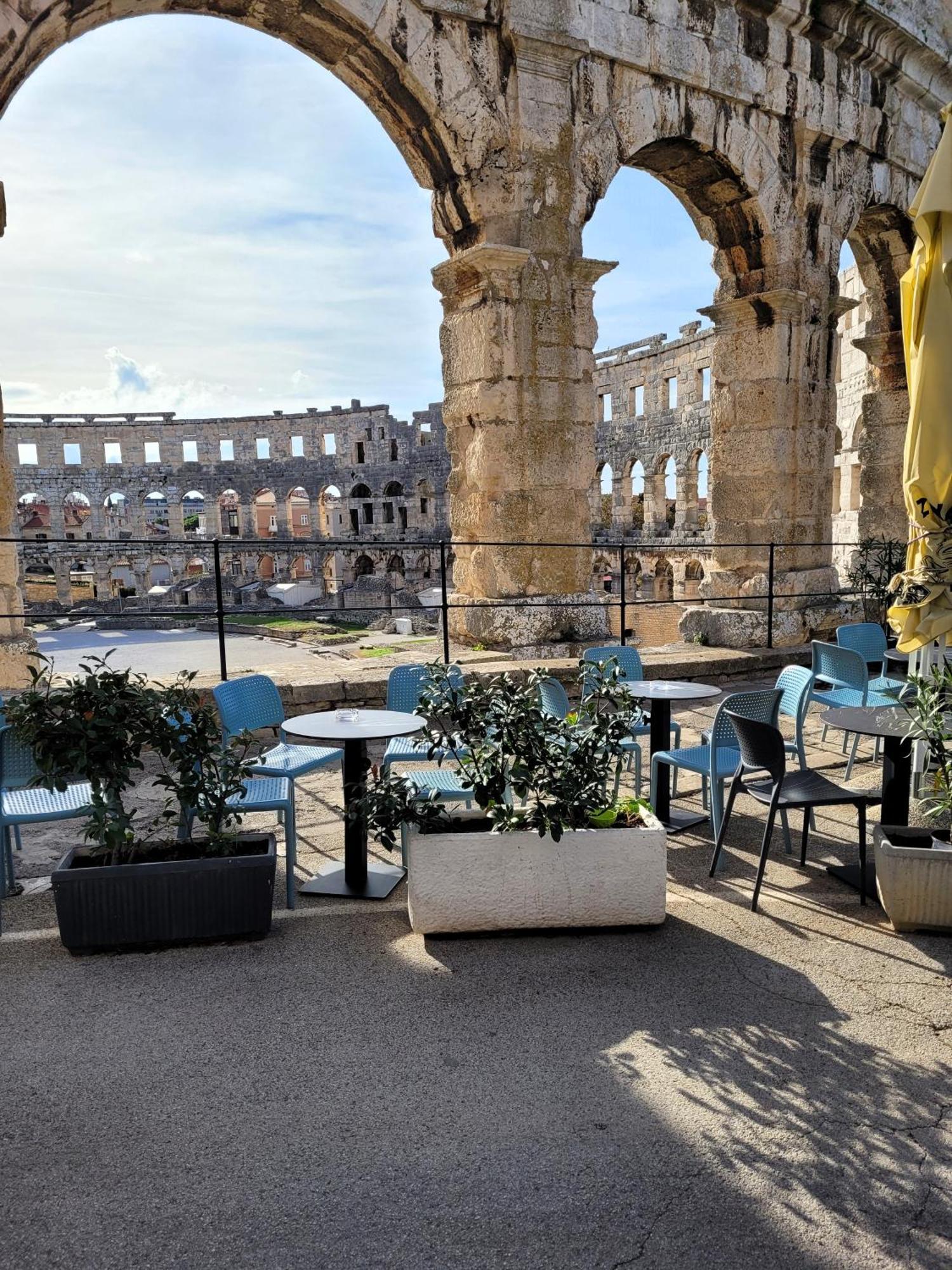 Amfiteatar Pula Apartment Exterior foto